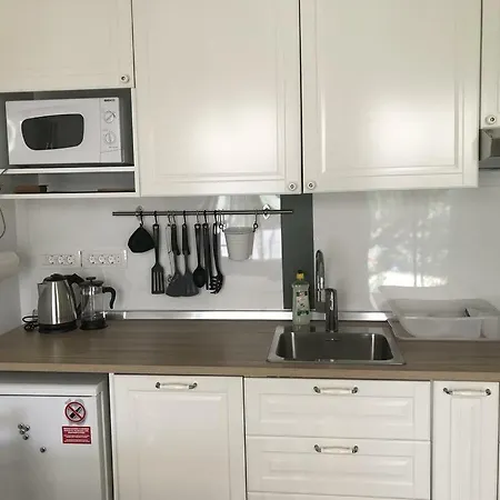 Guest house Depadansa Lisette 2*