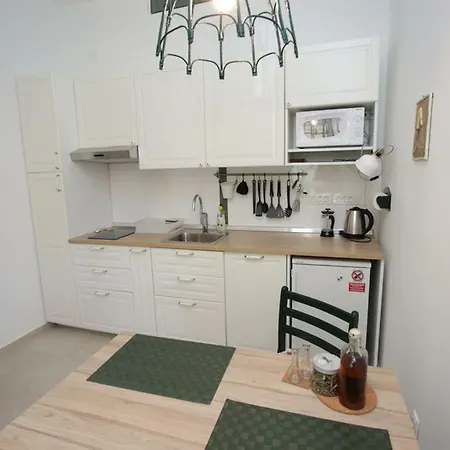 Depadansa Lisette 3* تْسْغيكفانِتْسا