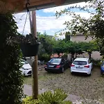 Depadansa Lisette Penzion