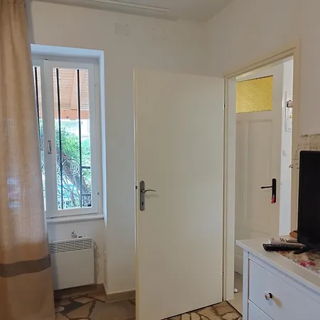 Gostinjska kuća Depadansa Lisette