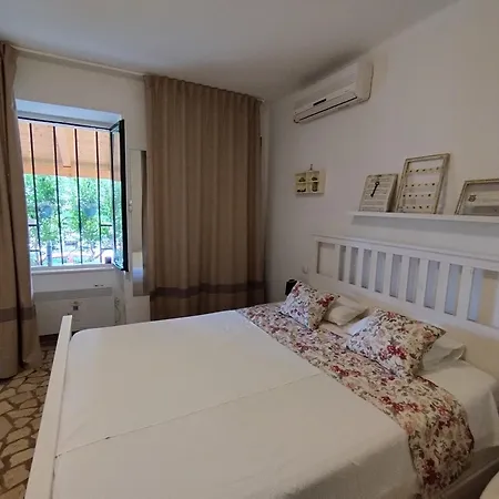 Depadansa Lisette Gostinjska kuća 3*