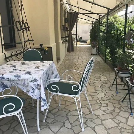 Gostinjska kuća Depadansa Lisette Crikvenica