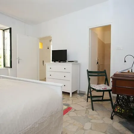 Depadansa Lisette Gostinjska kuća