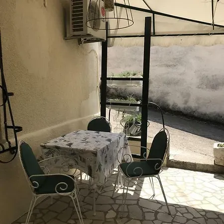 Depadansa Lisette Gostinjska kuća Crikvenica