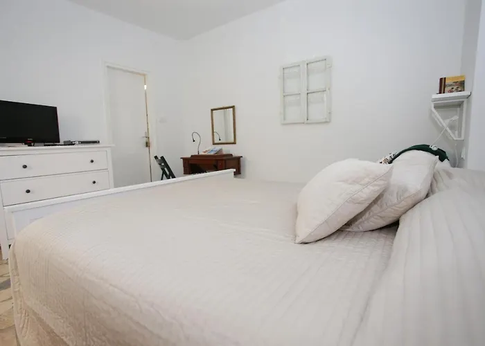 Depadansa Lisette 3*