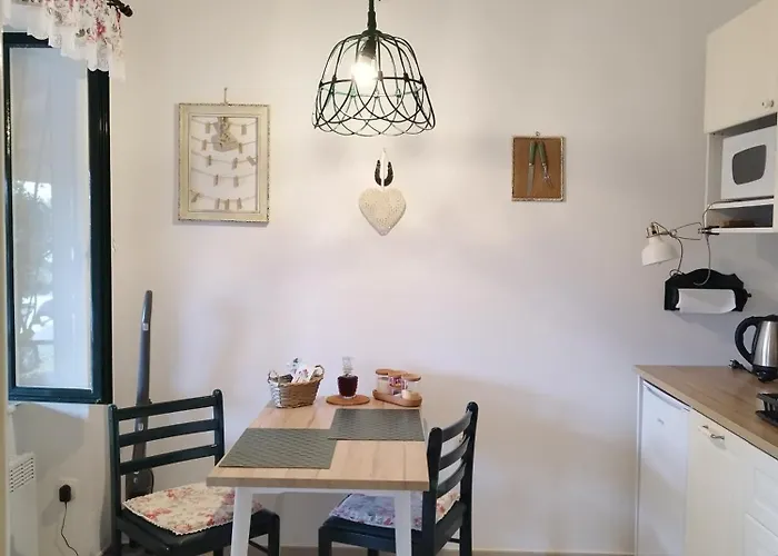 Depadansa Lisette ゲストハウス 3*