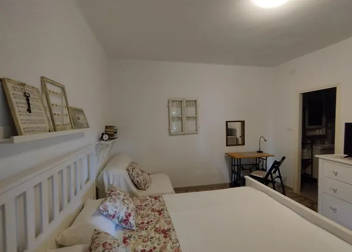 ゲストハウス Depadansa Lisette ツリクヴェニツァ