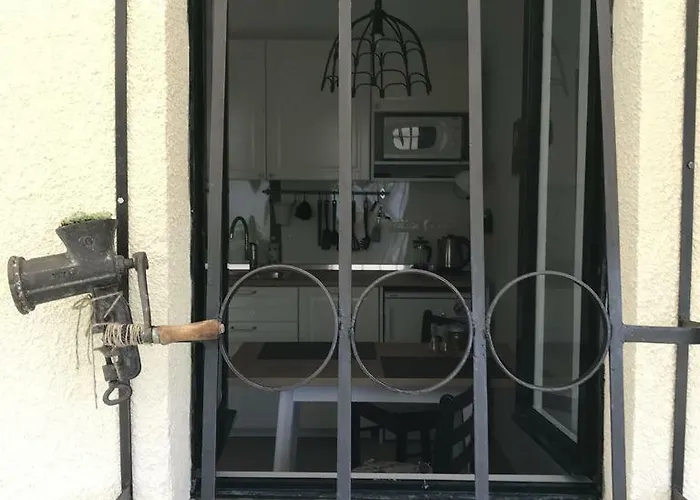 Depadansa Lisette ゲストハウス ツリクヴェニツァ