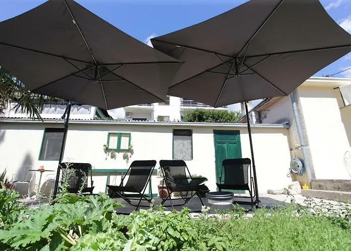 Depadansa Lisette ゲストハウス 3*