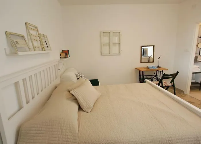 ゲストハウス Depadansa Lisette ツリクヴェニツァ